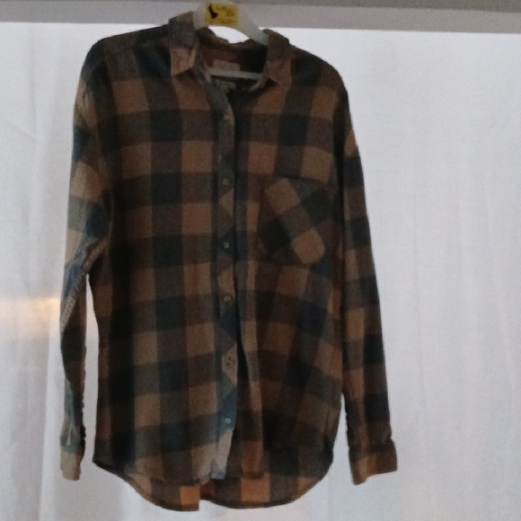 Wilfred Tops - Wilfred Multicolor Plaid Button-Down Shirt